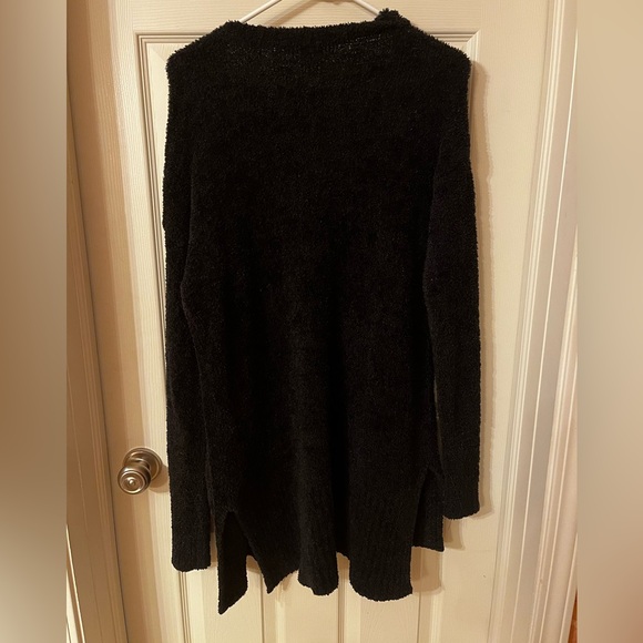 Women’s Mossimo Longline Fuzzy Black Cardigan - Picture 3 of 3